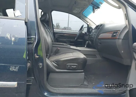 2010 Nissan Armada Platinum z USA, uszkodzony, nr VIN 5N1BA0ND5AN624152